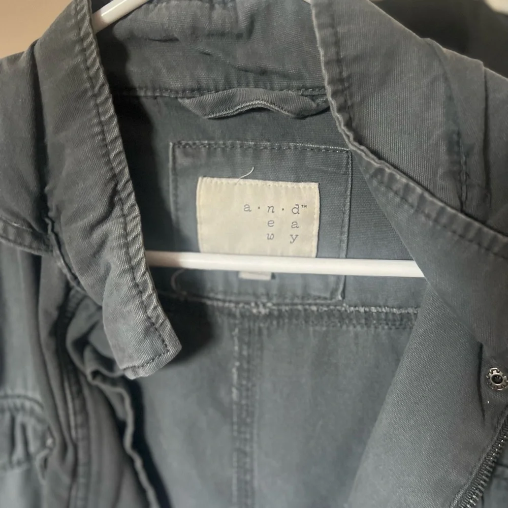 A New Day Jacket - Picture 2 of 3